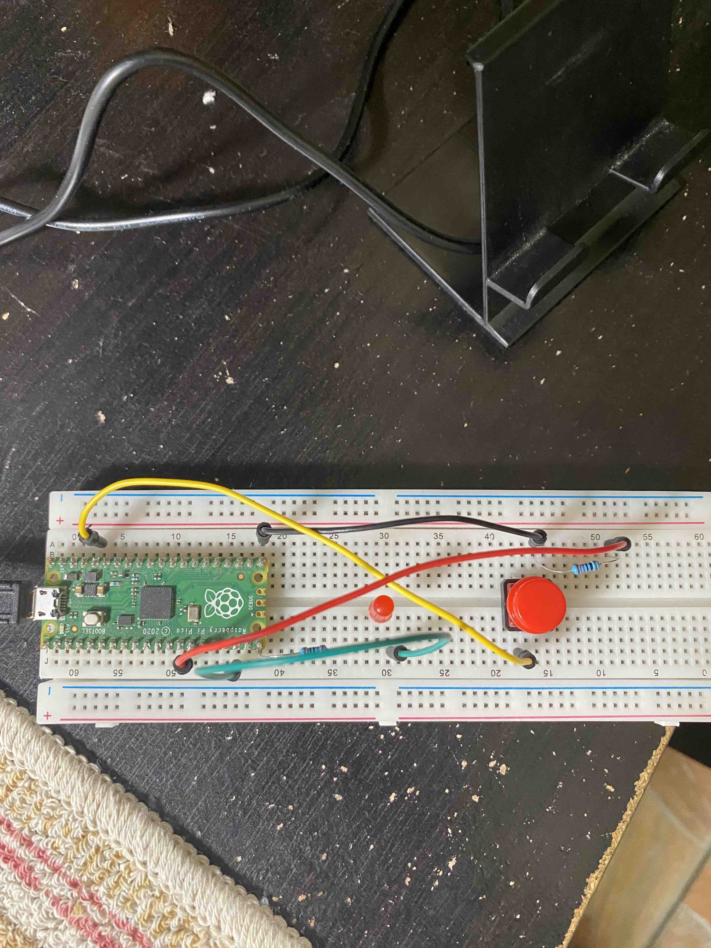 Pull-down resistor configuration with button